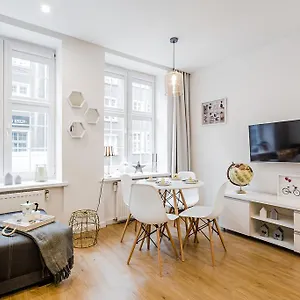 Apartment Cosy Flat In Old Town Center Best In 3city, Gdansk